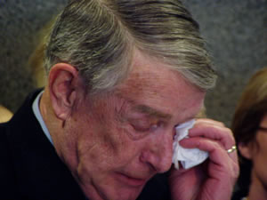 Tearful Martin Sabo announces retirement from Congress | Minnesota Public Radio News - 20060318_sabotears_2