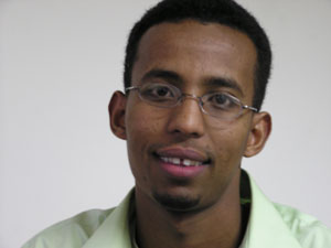 <b>Yusuf Abdi</b> is often called to translate for other Somali immigrants in <b>...</b> - 20060524_abdi_2