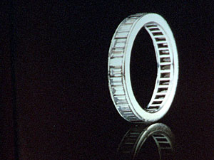 Marilyn Monroe's platinum eternity band 