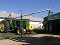 Loading manure