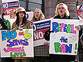 Ban opponents