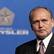 Bob Nardelli, the new CEO and chairman of ... 