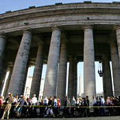 People wait in line to enter Saint Peter's ... 