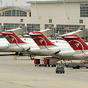 A fleet of Northwest Airlines planes in ... 