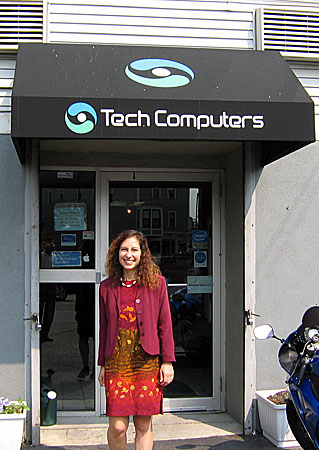 
                Tech Networks of Boston President Susan Labandibar in front of her company's Tech Computers of Boston store.
                                    (Steve Tripoli)
                                