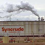 Syncrude facility in Canada's oil-sand fields 
