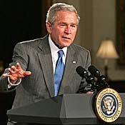 President Bush discusses economy in Chicago 
