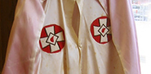 Klan Robe