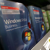 Windows Vista on store shelf 