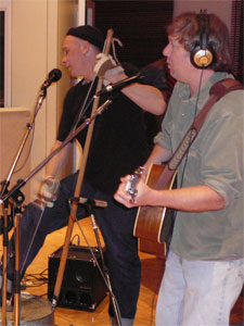 Washtub bassist Brad Ptacek and guitarist Steve Kaul Washtub bassist Brad Ptacek and guitarist Steve Kaul