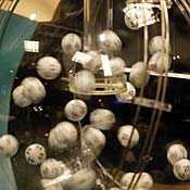 Lottery balls 