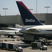 Delta jet 