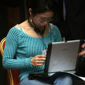 Woman surfs the Internet 