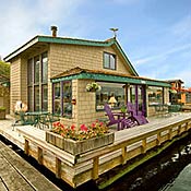 Sleepless in Seattle houseboat 