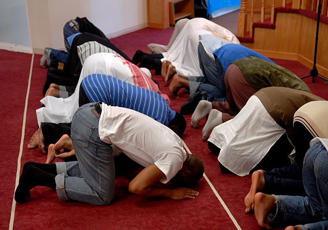 Pray Islam