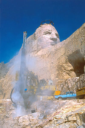 crazy horse memorial shape