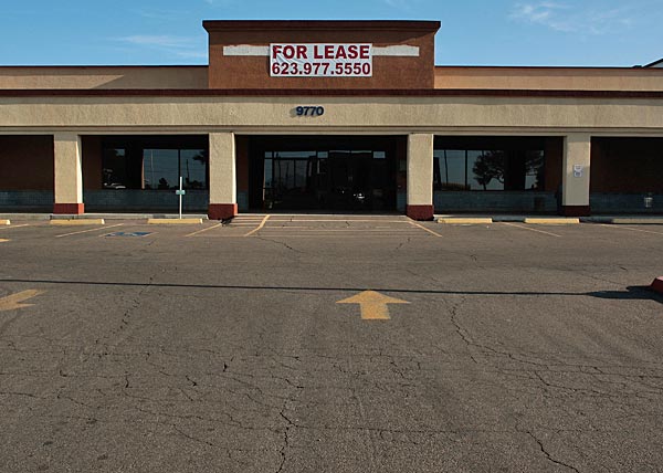 
                An empty strip mall store in Sun City, Ariz.
                                    (Chris Hondros/Getty Images)
                                