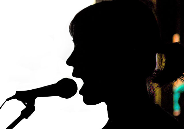 Bri Smith sings Bri Smith sings