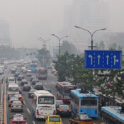 smog traffic beijing 