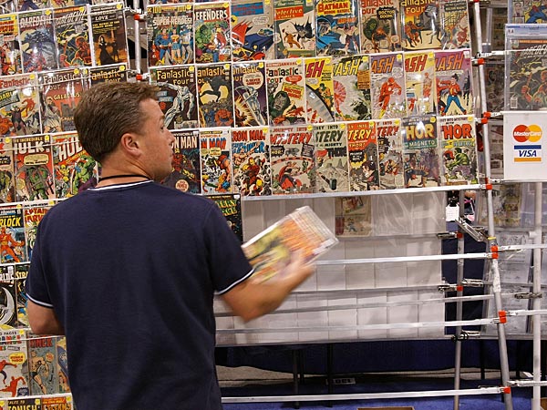
                A fan attends the Comic-Con International at the San Diego Convention Center on July 24, 2008 in San Diego, Calif.
                                    (Michael Buckner/Getty Images)
                                