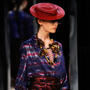 Model in Marc Jacobs 