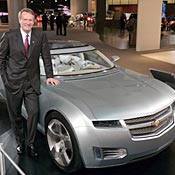 GM CEO Rick Wagoner with Chevrolet Volt 
