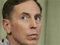 David Petraeus and Raymond  Odierno