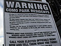 Flier in the Como neighborhood
