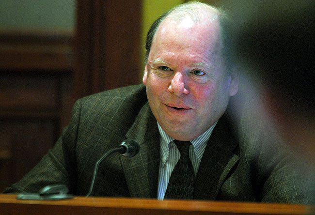 Ramsey County Elections Manager Joe Mansky testifies Monday in the start of the second week of the U.S. Senate recount trial at Minnesota Judicial Center in St. Paul, Minn., on February 2, 2009.