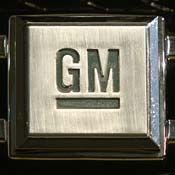 GM logo 