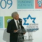 Elie Wiesel speaks at the Jewish Funders Network 