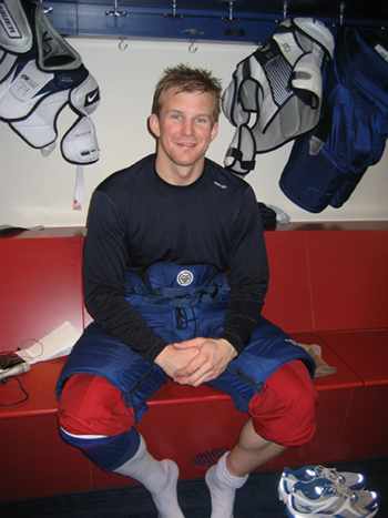 
                Michael Komisarek plays defense for the Montreal Canadiens of the National Hockey League.
                                    (Judith Ritter)
                                