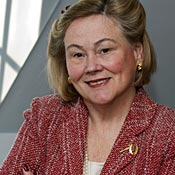 Alicia Munnell 