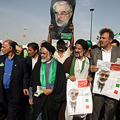 march for Iranian president candidate Mir Mousavi 