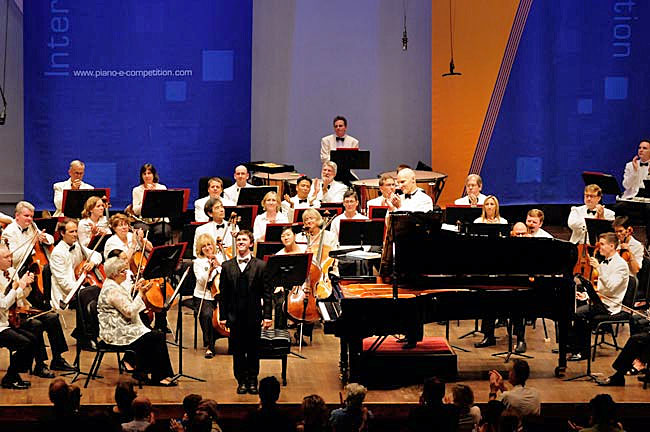 Piano-e-competition