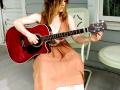 Singer/songwriter Dar Williams