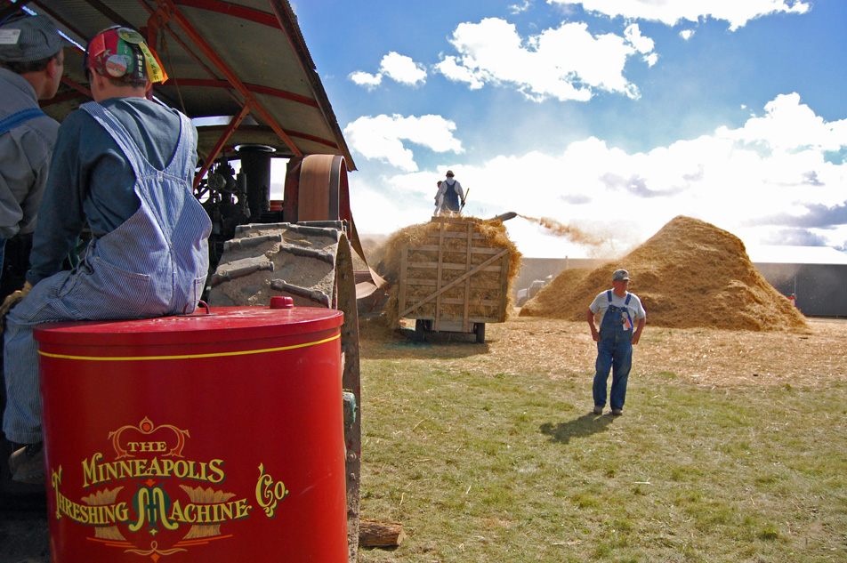 Threshing machine