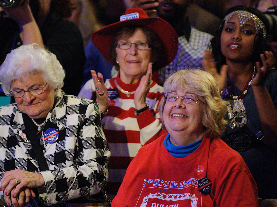 DFL crowd