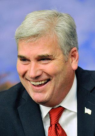 MN-GOV: <b>Tom Emmer</b> 44%, Mark Dayton 43%, Tom Horner 12%, GOP HOLD - 20101109_tom-emmer3_33