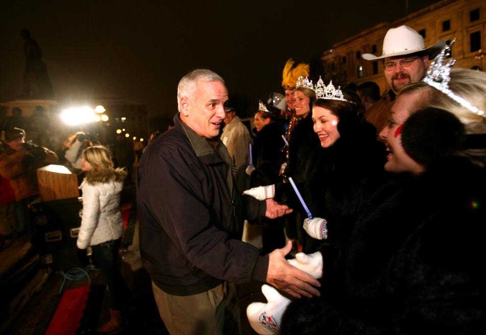 Dayton greets carnival royalty