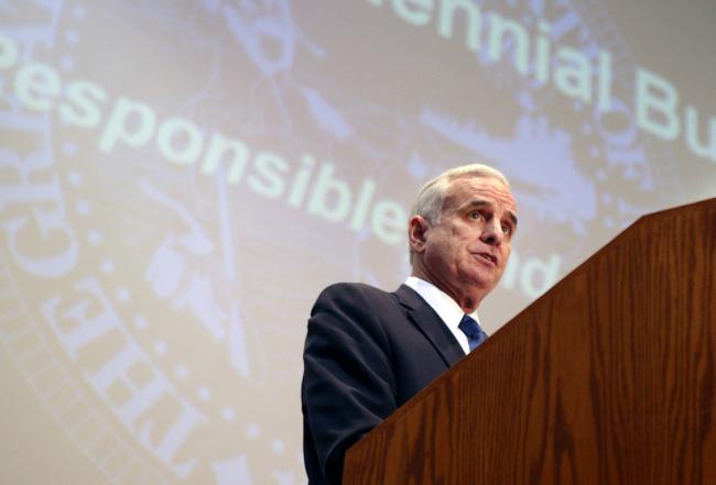 minnesota governor mark dayton. Gov. Mark Dayton presents his