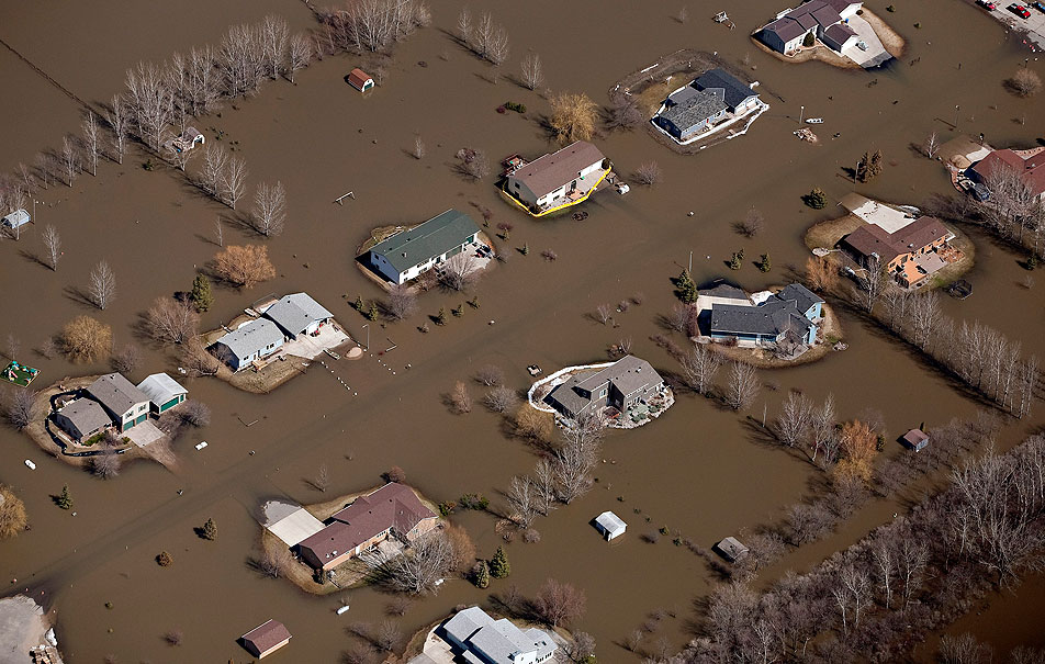 Flood aerial - West Fargo, N.D.