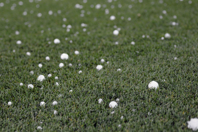 target field wallpaper desktop. Hail at Target Field