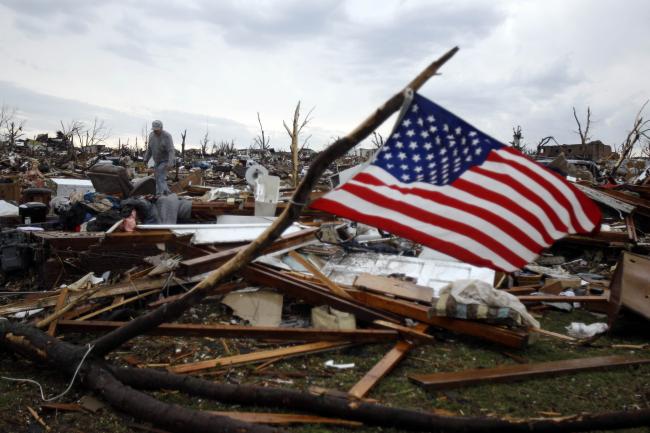 tornado damage pictures 2011. A massive tornado that tore a