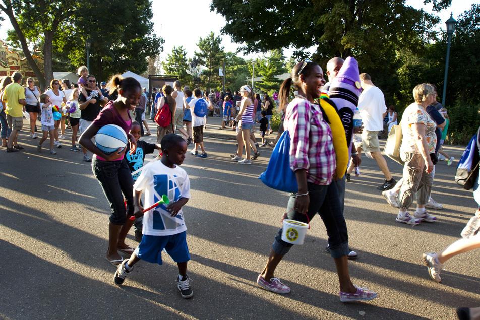Full streets at the state fair