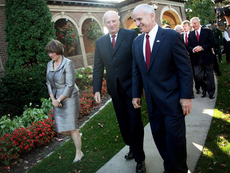 King Harald, Gov. Dayton