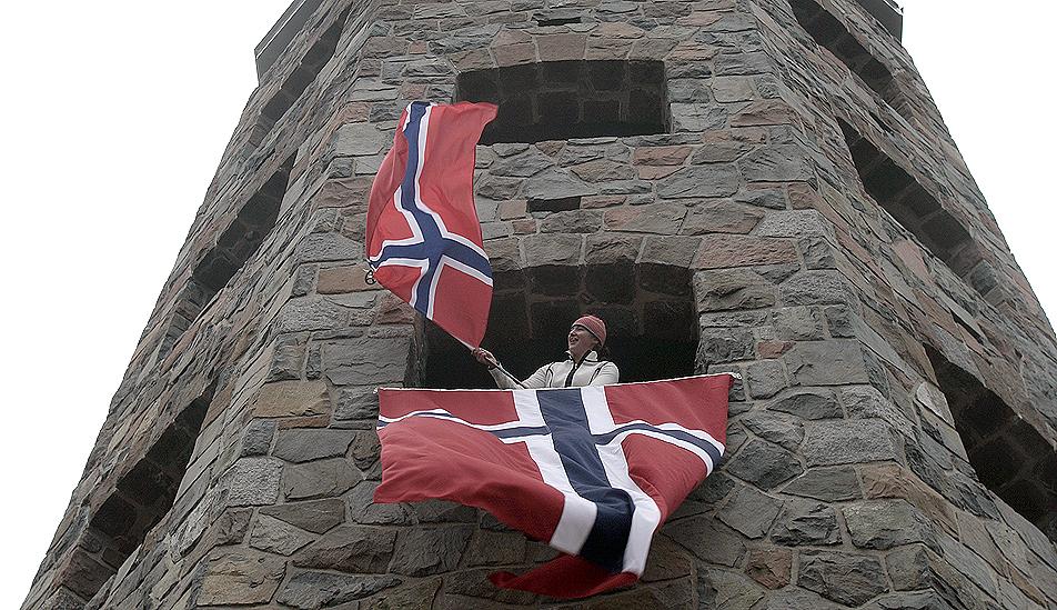 Norwegian flags
