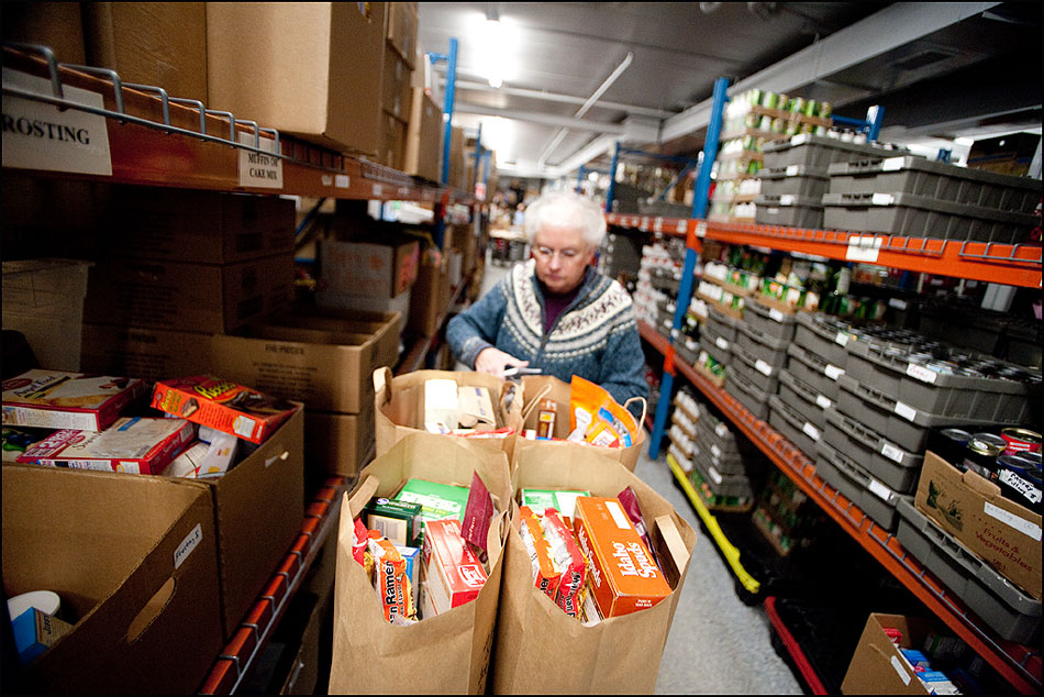 The food shelf serves several western suburbs Of its clients 325 percent 