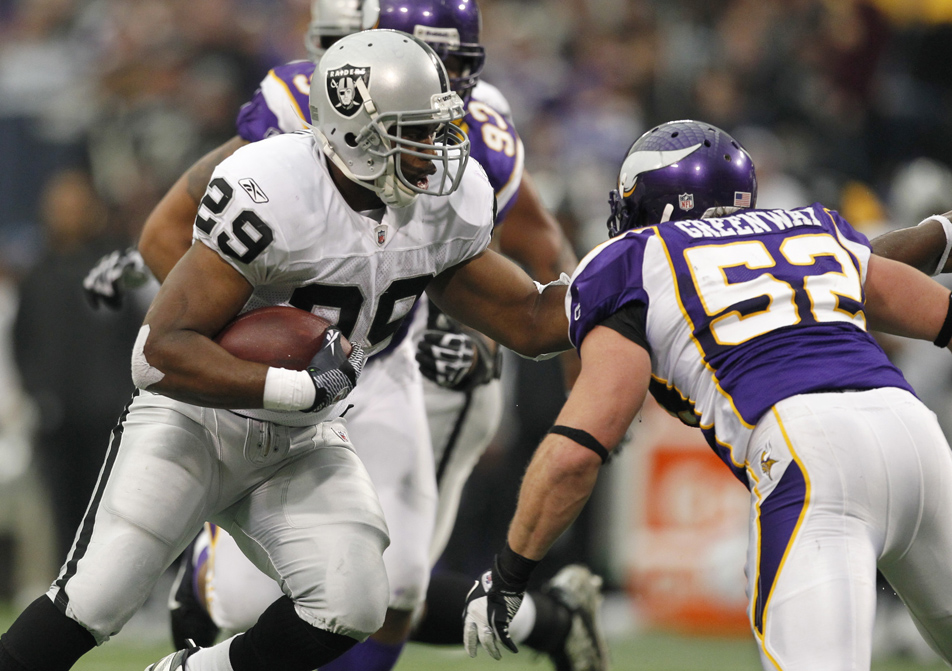 Michael Bush, Chad Greenway