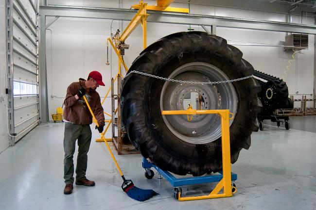 21-5X16-1-Tractor-Tires 21 5X16 1 Tractor Tires http://minnesota.publicradio.org/display/web ...